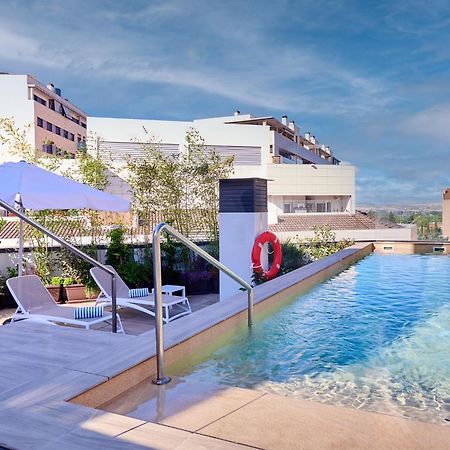 Apartamentos Luna Suites Гранада Екстер'єр фото