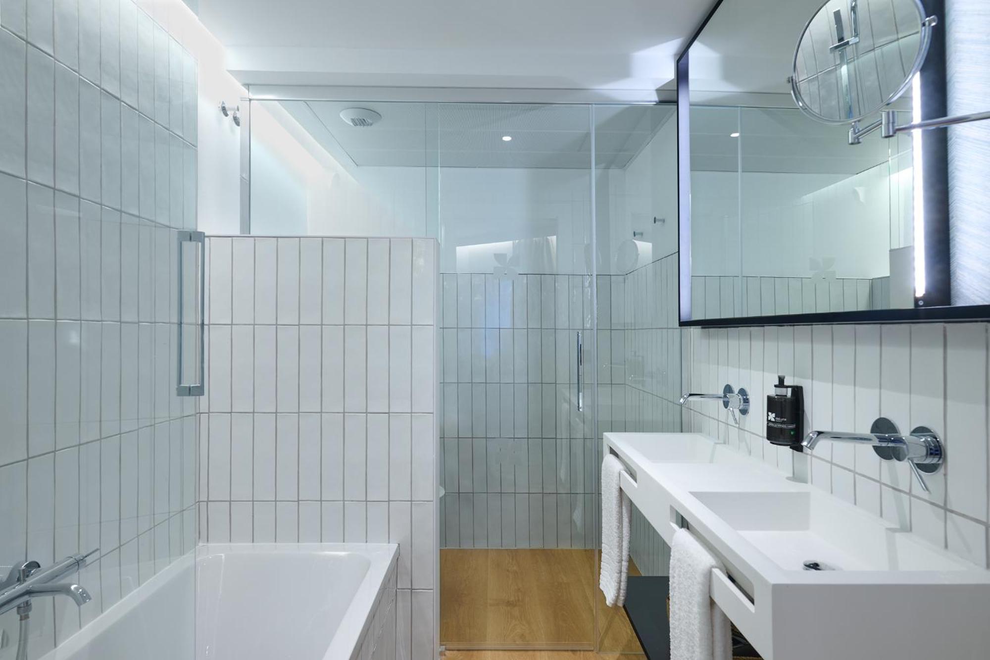 Apartamentos Luna Suites Гранада Екстер'єр фото