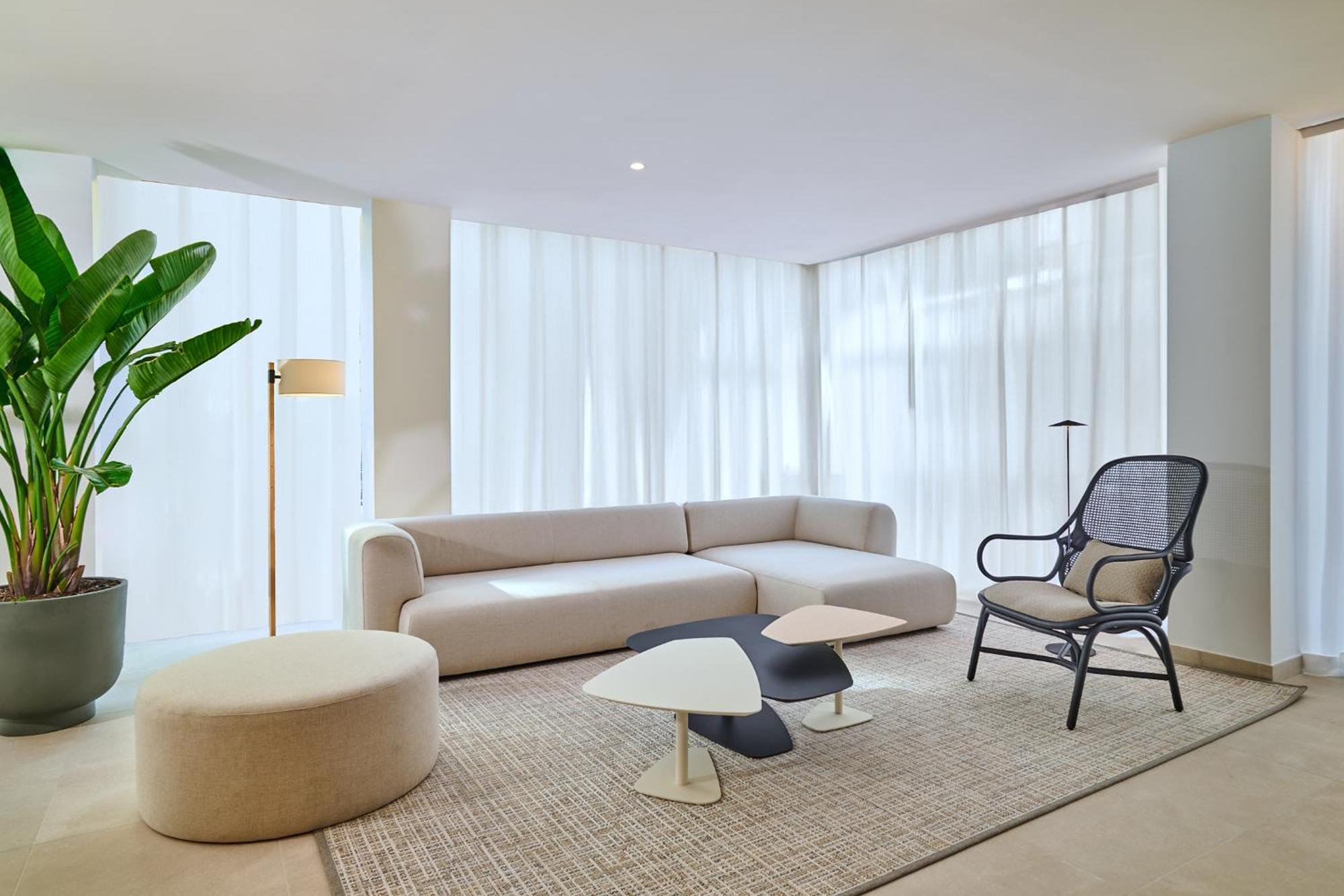 Apartamentos Luna Suites Гранада Екстер'єр фото